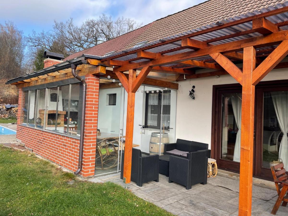 Apartman Beruska Krelovice Екстериор снимка