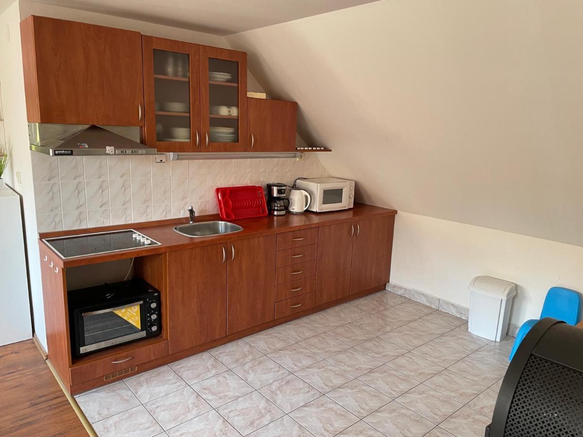 Apartman Beruska Krelovice Екстериор снимка